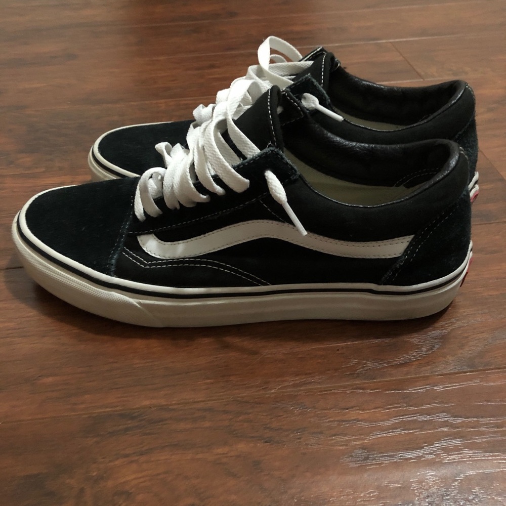 Vans old skool size 9.5